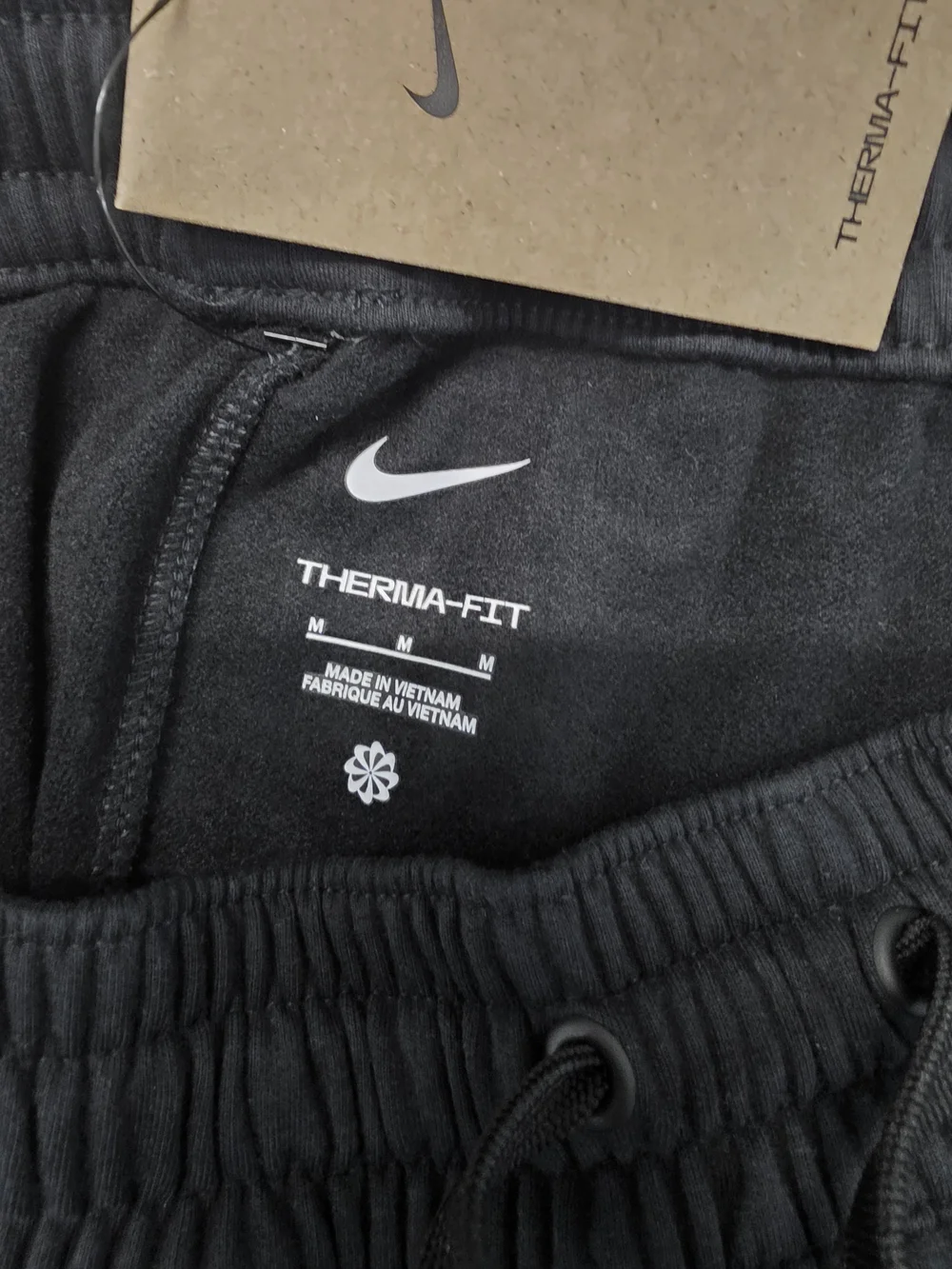 Nike soft black